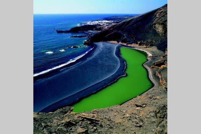 Elena Beach House Lanzarote Lejlighed Playa Honda  Eksteriør billede